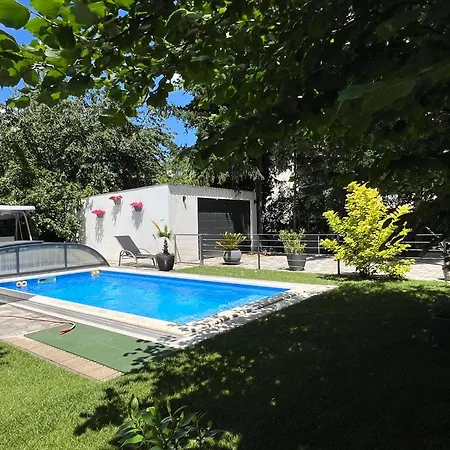 Апартаменты Pool & Chill Balaton Балатонвилагош