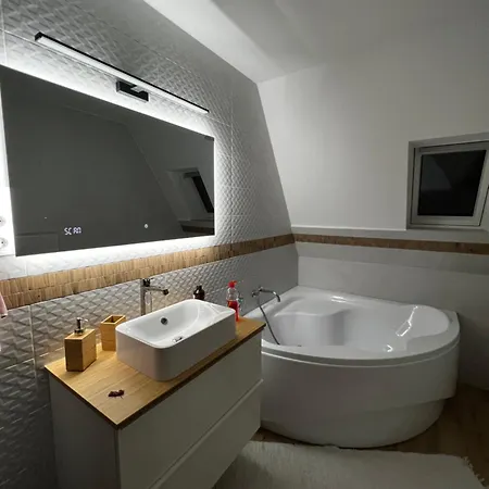 Апартаменты Pool & Chill Balaton