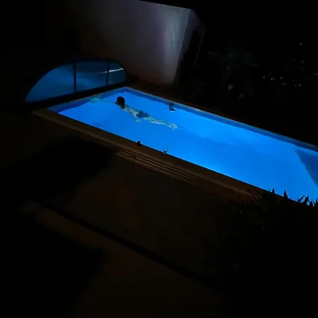 Pool & Chill Balaton * Балатонвилагош